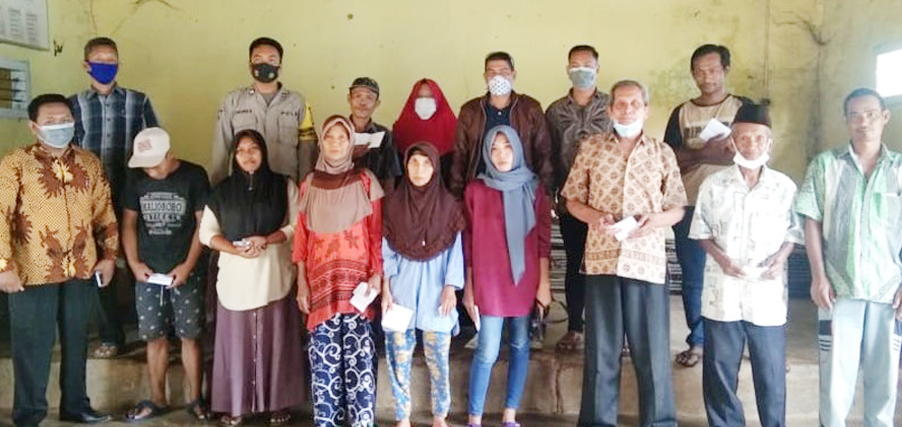 Pembagian BLT-DD Gelombang 3 Kampung Sukosari