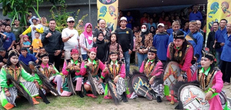 Pentas Seni Kuda Kepang